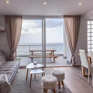 https://casa-punta-brava.tenerifehoteles.net